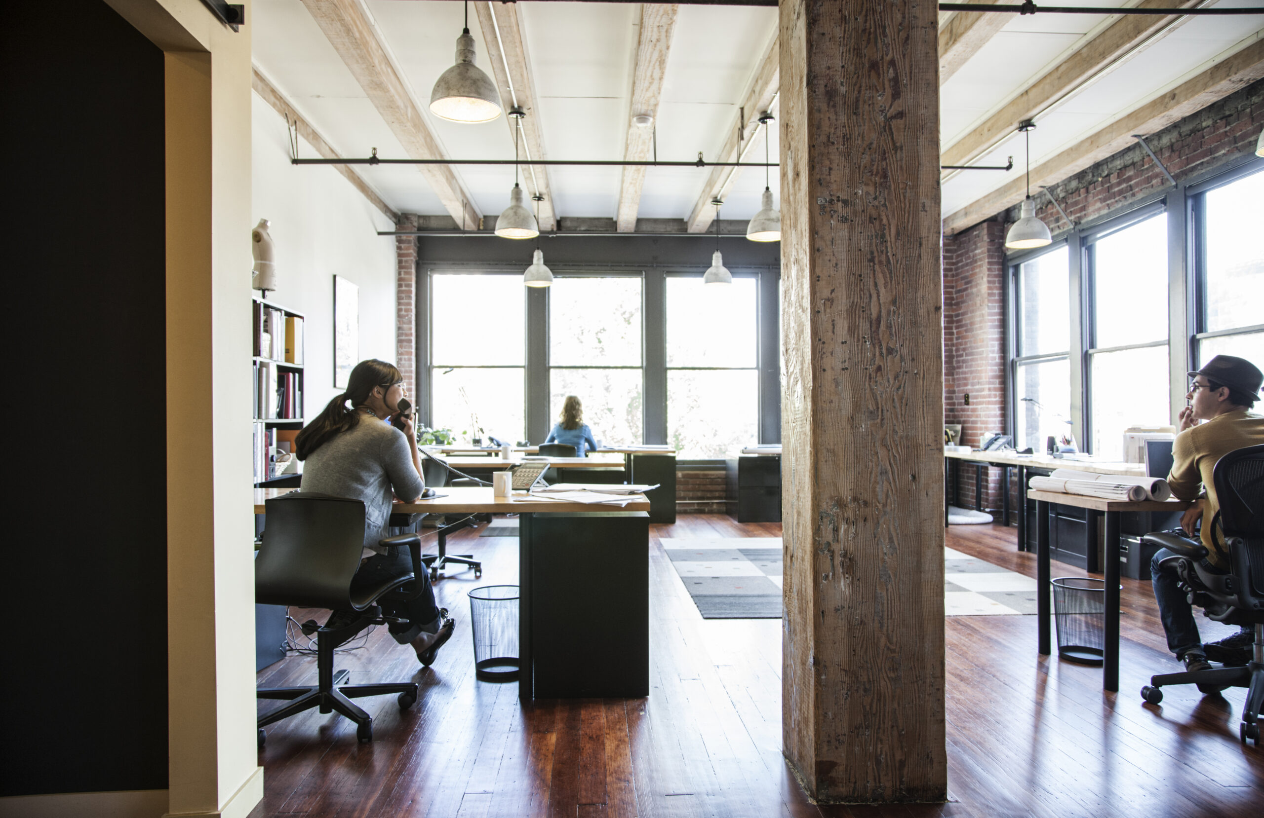 How Can I Switch to a New Office Cleaning Service Without Disrupting My Business?