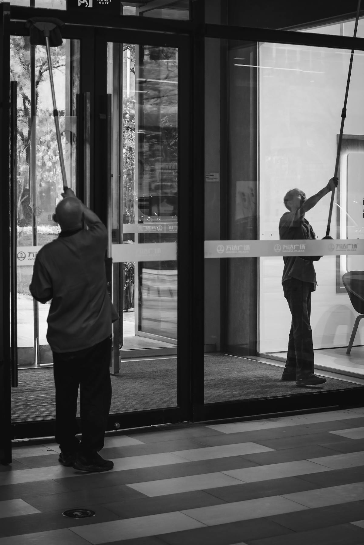 Janitorial Services in NJ: A Buyer Guide for Business Owners