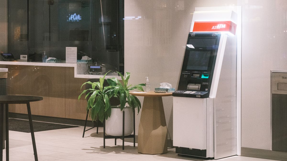 Bank Cleaning Services in NJ: What Branch Managers and Operations Teams Need to Know
