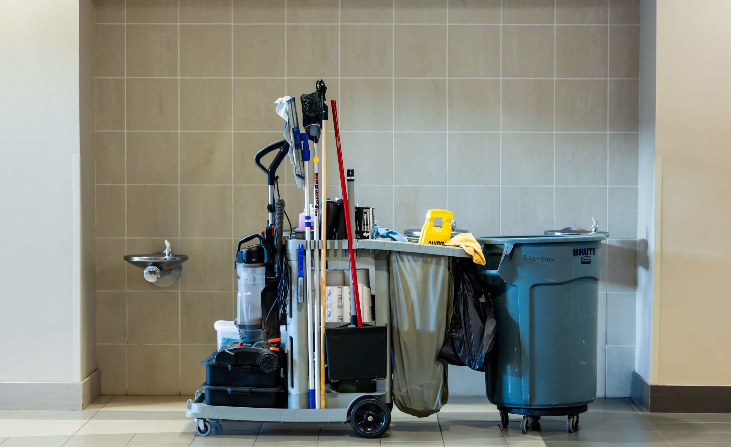 The Complete Office Cleaning Checklist for NJ Workspaces (Daily, Weekly, Monthly)