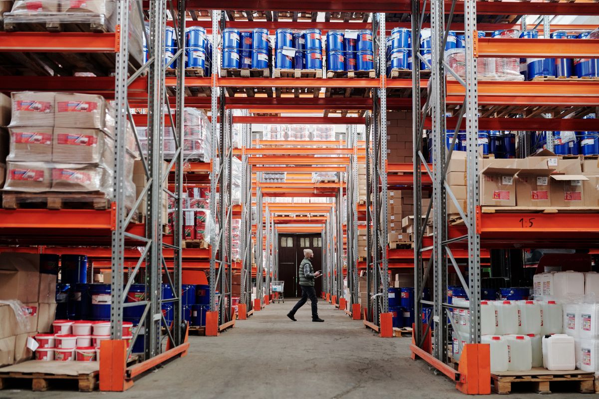 Industrial Cleaning Services in NJ: What Facility and Operations Managers Need to Know