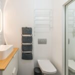 Commercial Restroom Cleaning in NJ: A Business Owner’s Buyer Guide