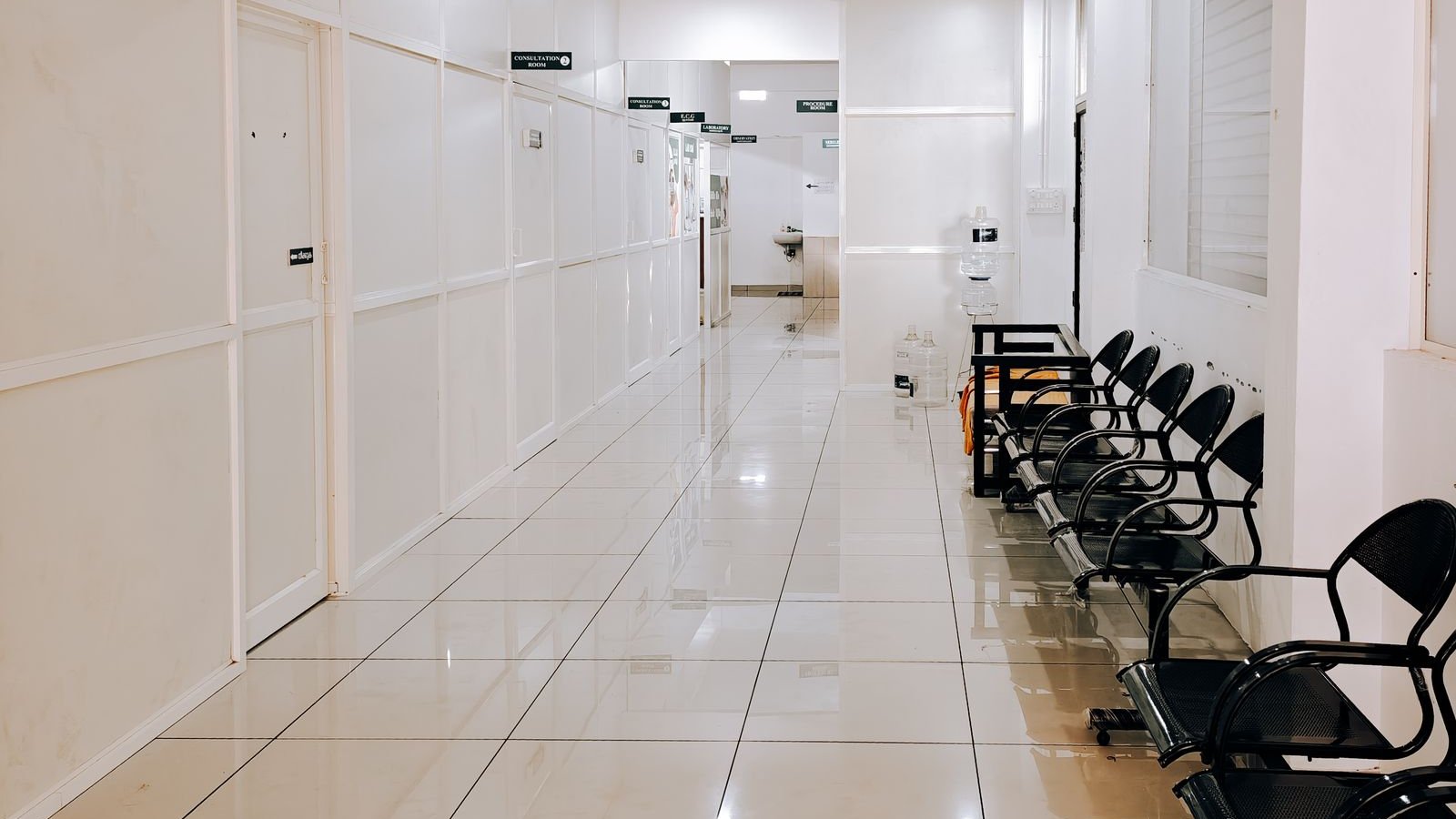 Janitorial Services for Hospitals and Outpatient Facilities in NJ: What to Require