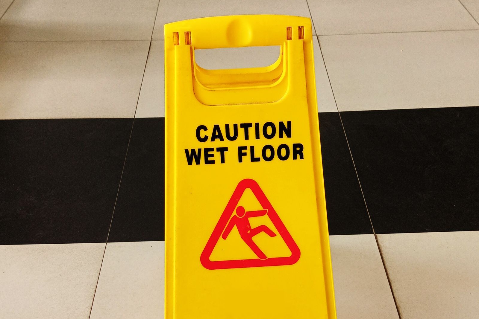 Commercial Water Damage Cleanup: A 48-Hour Plan for NJ Businesses