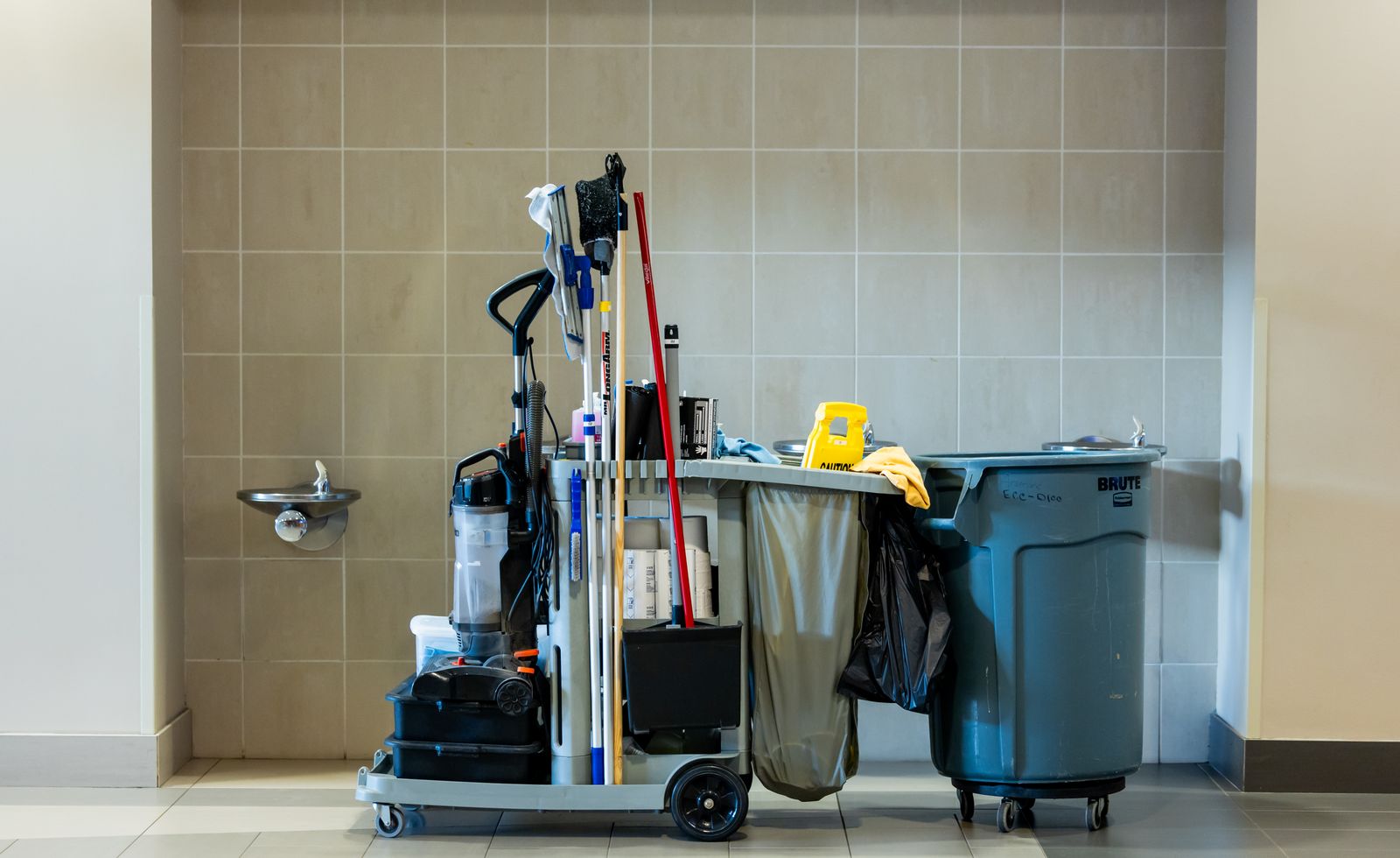 Professional Janitorial Cleaning Service: How to Choose the Right One in NJ